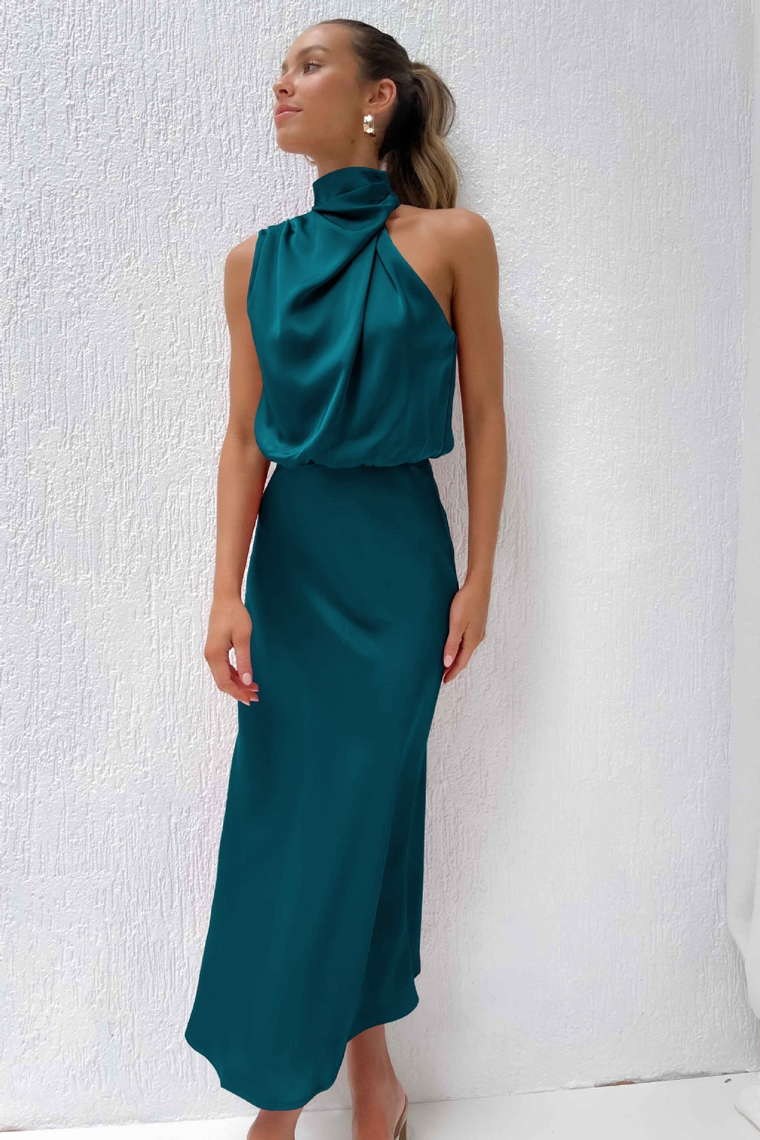 Marian | Elegant American-Neck Evening Dress