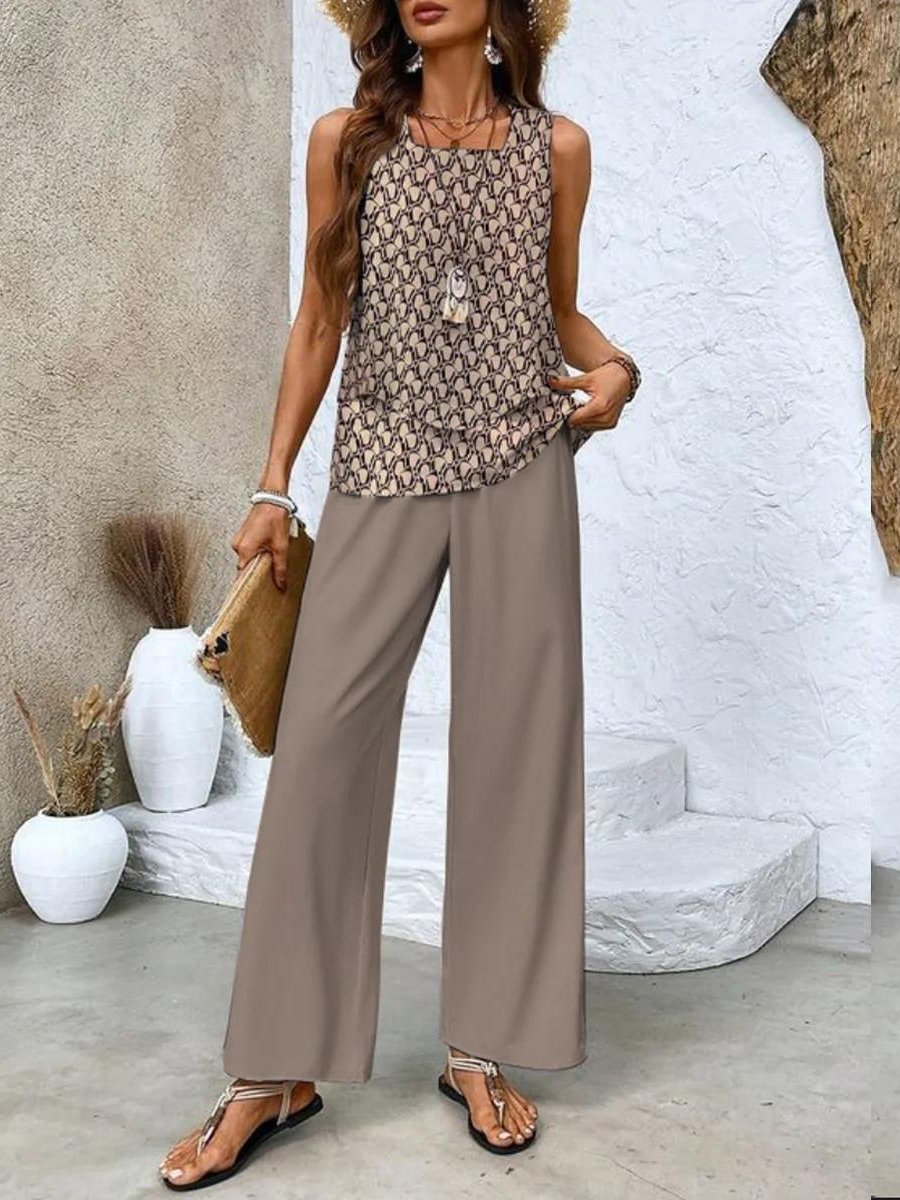 Lisa | Stylish Floral Top and Trouser Set