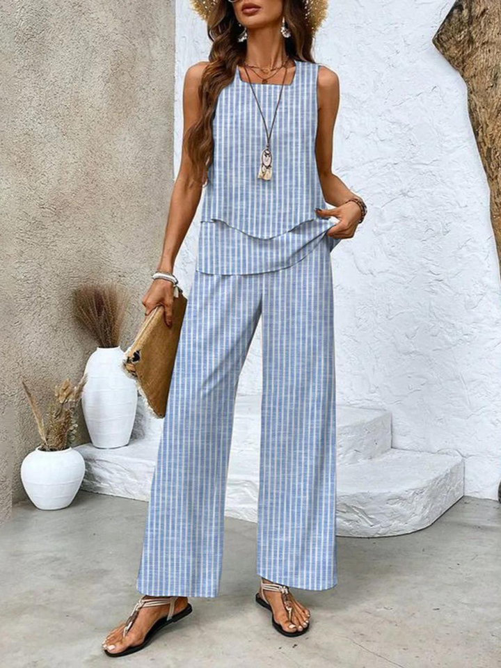 Lisa | Stylish Floral Top and Trouser Set