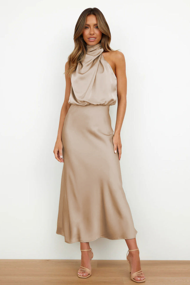 Marian | Elegant American-Neck Evening Dress