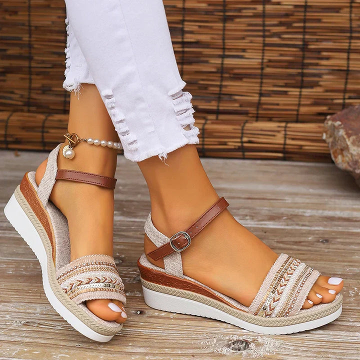 Dixie | Casual Sandals